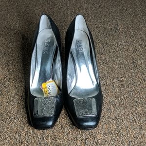 B.C.B.G. PARIS dress shoes